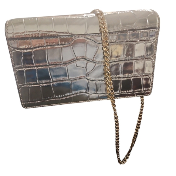 MICHAEL Michael Kors Medium Metallic Crocodile Embossed Leather Crossbod… - Picture 8 of 9